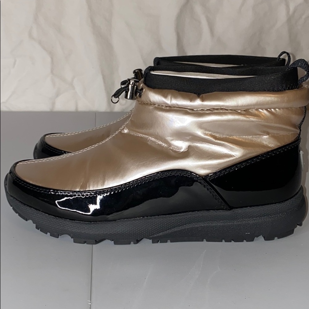 Sporto Waterproof Boots - Picture 2 of 7